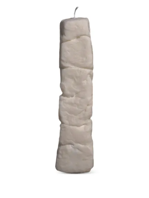 Satta rock-effect candle