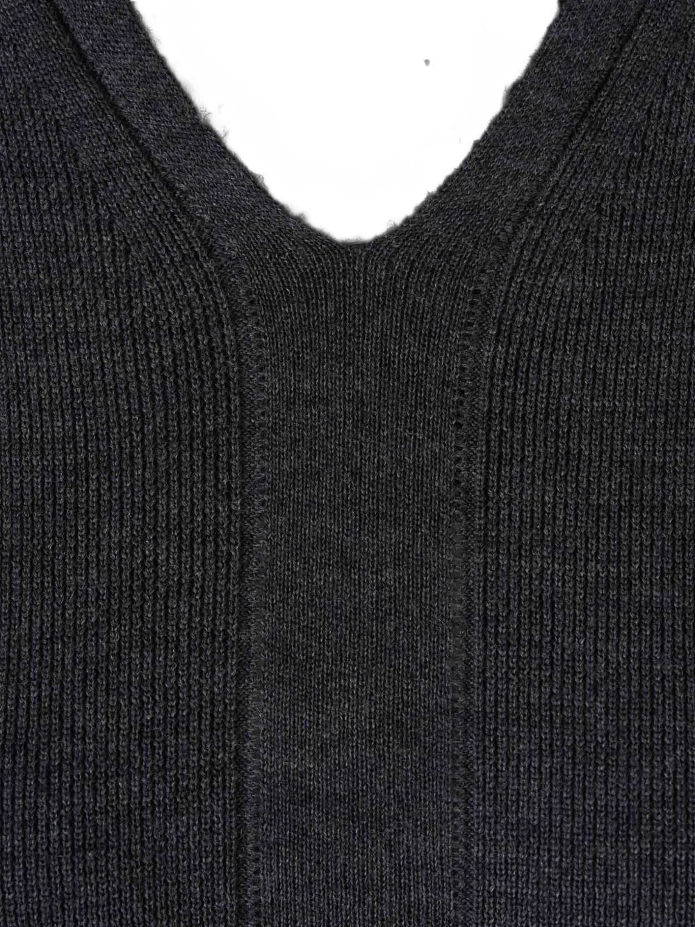 Jil Sander Trui met V-hals en knoopdetail Grijs