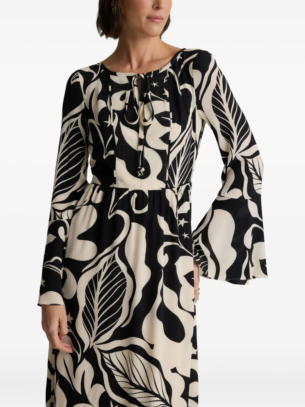 St John Harlow Leaf-print Maxi Dress In Multi