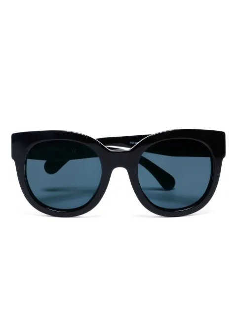 CHANEL Pre-Owned lentes de sol con armazón redonda y logo CC 2010-2020