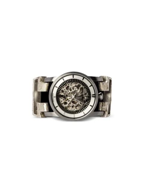 Parts of Four Skeleton studded 42mm