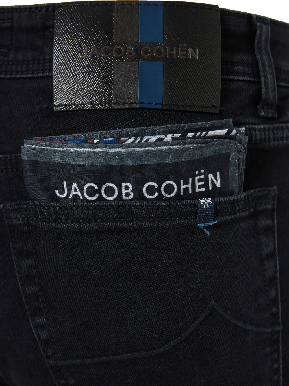 Jacob Cohen Logo-patch Jeans In Black