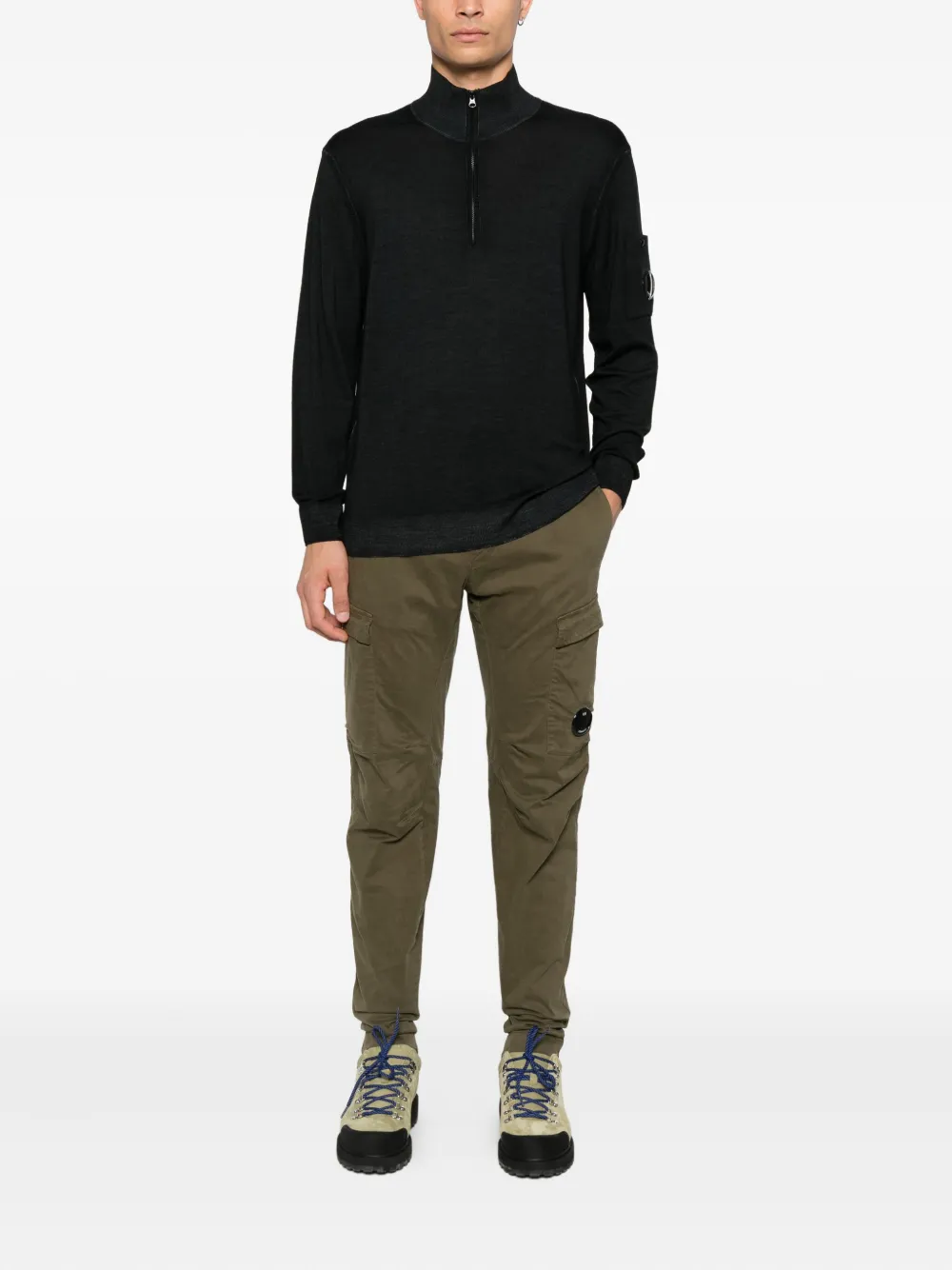C.P. Company cargo pocket-detail trousers Groen