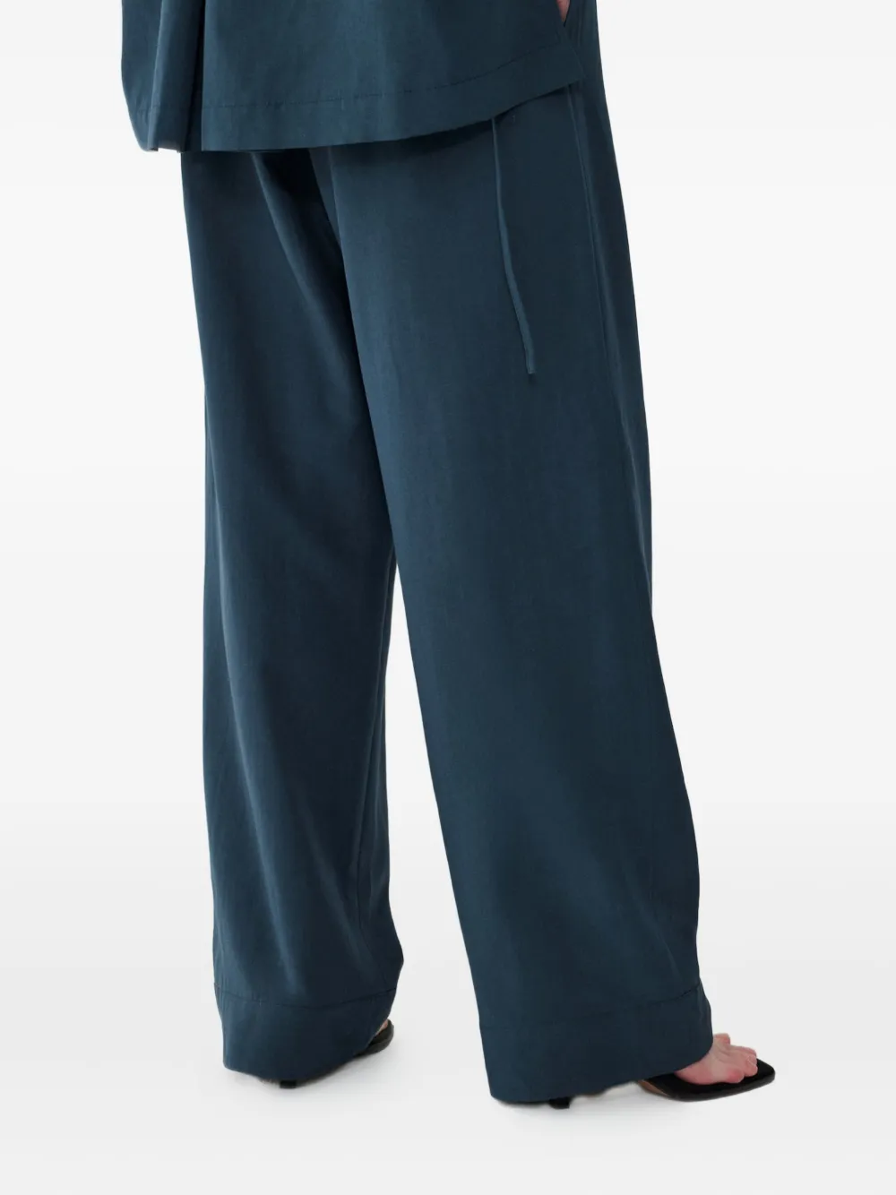 STUDIO TOMBOY Broek met geplooide zak Groen