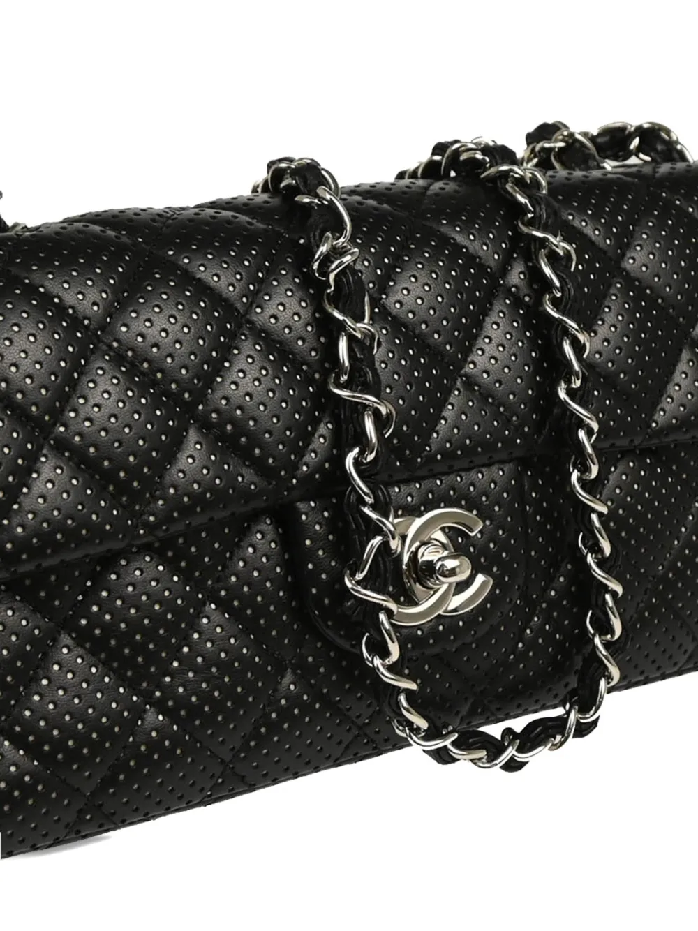 Pre-owned Chanel 2007 Quilted Leather Bag In Black
