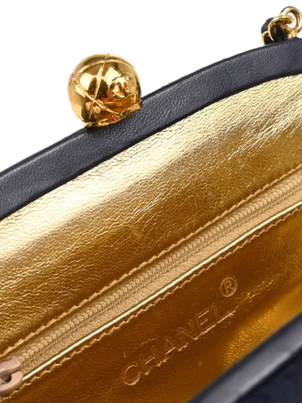 【特価レア】 バッグツリー ラック バッグ陳列 アンティークゴールド 真鍮 CHANEL Pre-Owned 1995 マトラッセ チェーン ショルダーバッグ
