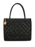 CHANEL Pre-Owned 2003 Medallion tote bag - Black