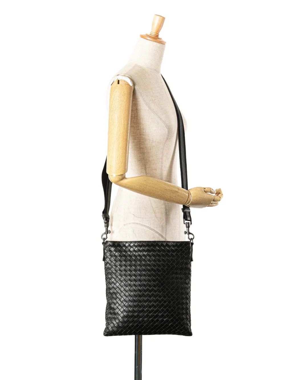 Bottega Veneta Pre-Owned 2012-2025 Nappa Intrecciato VN crossbody bag | Pre-Owned | Image 2