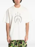 A BATHING APE® shark-zip T-shirt - White