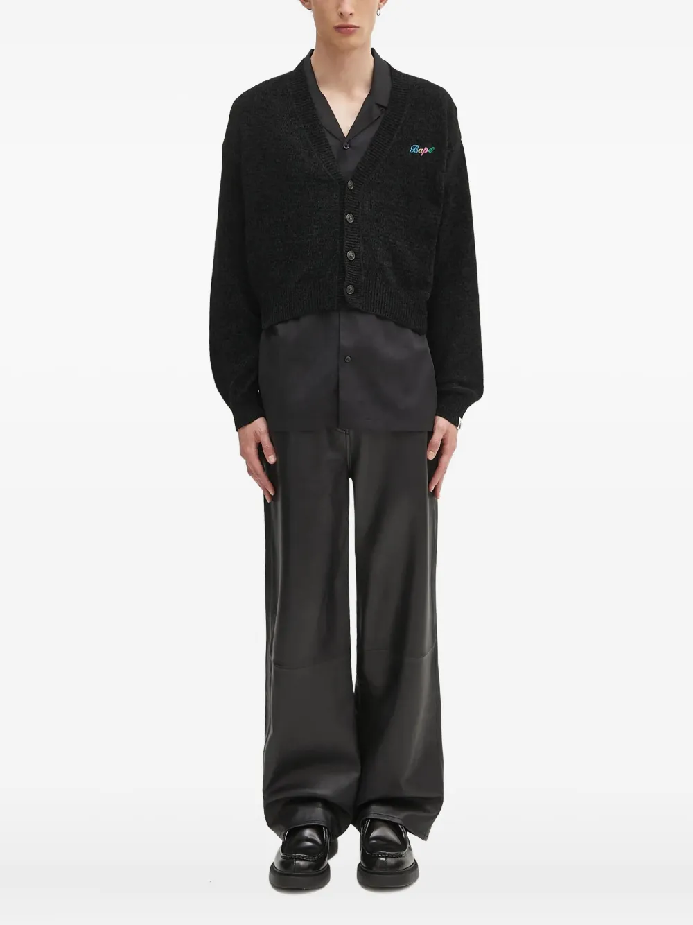 A BATHING APE embroidered cropped cardigan Zwart