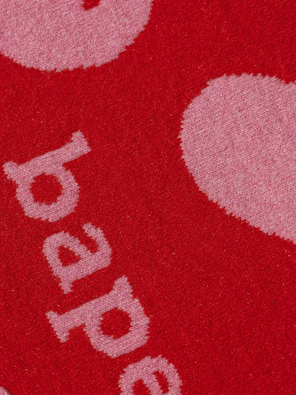 A BATHING APE heart-pattern fringed scarf Rood