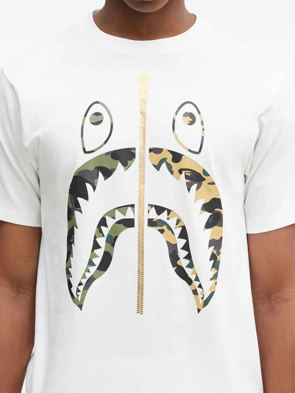 A BATHING APE 1st Camo Separate Shark T-shirt Wit