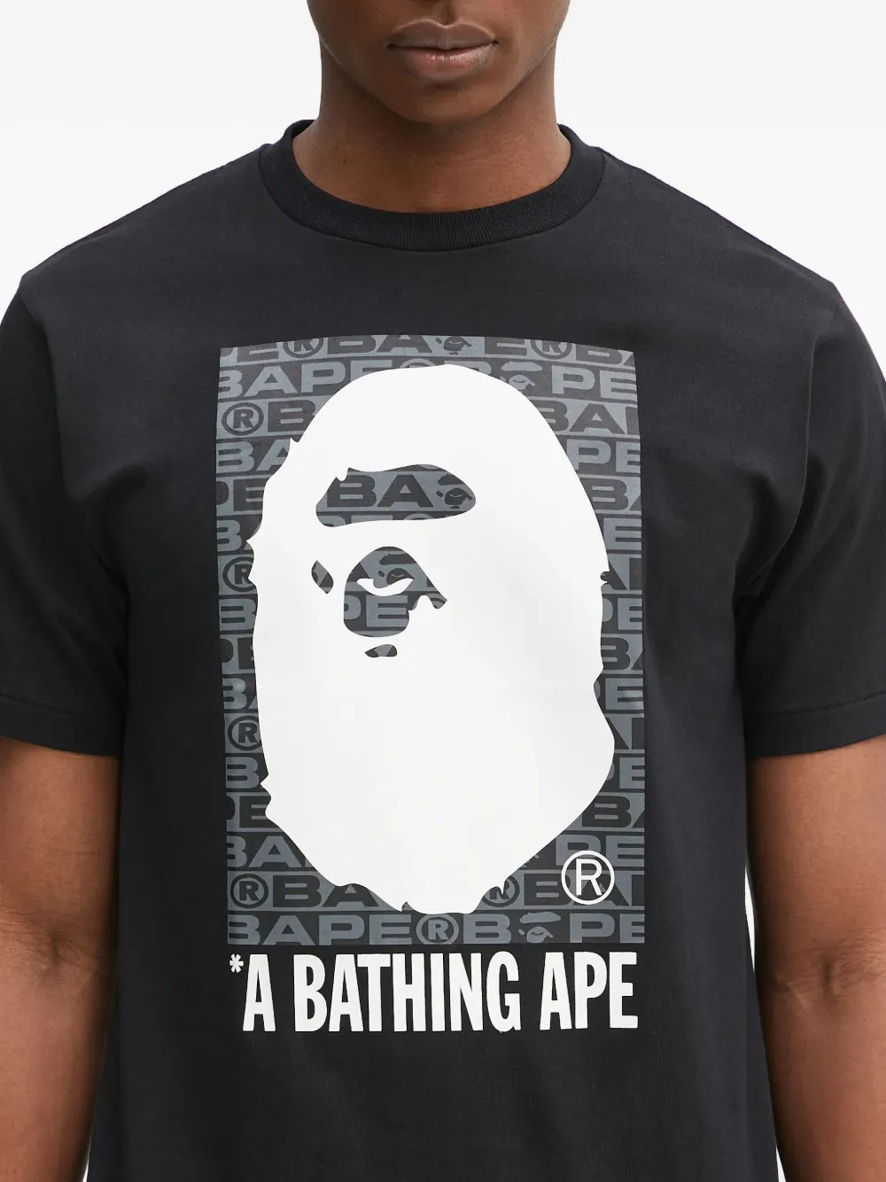 A BATHING APE logo-print T-shirt Zwart