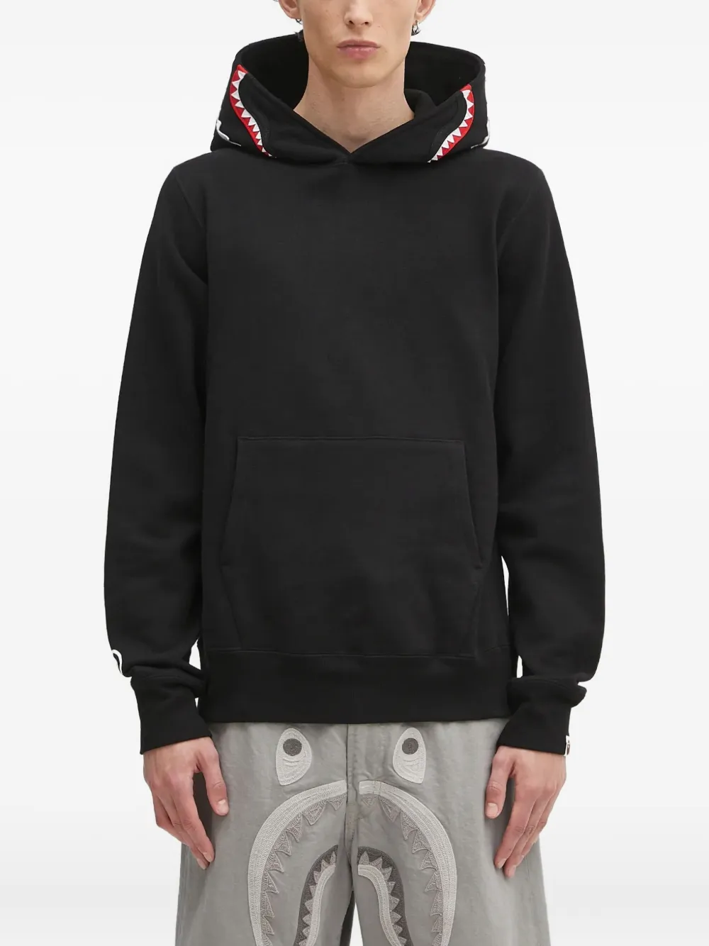 A BATHING APE shark-motif hoodie Zwart