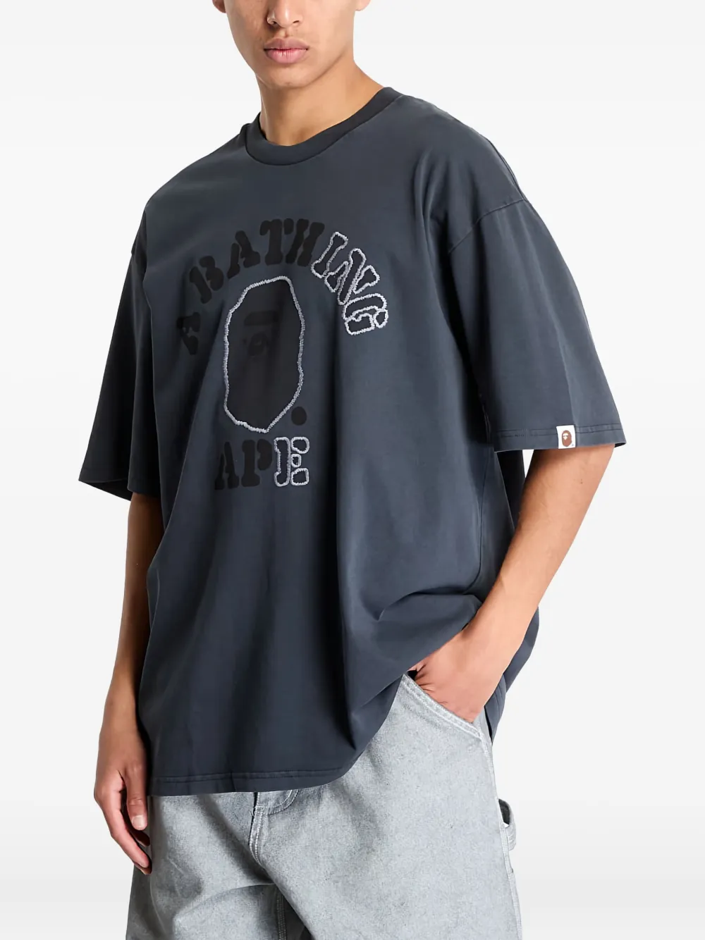 A BATHING APE T-shirt met grafische print Grijs
