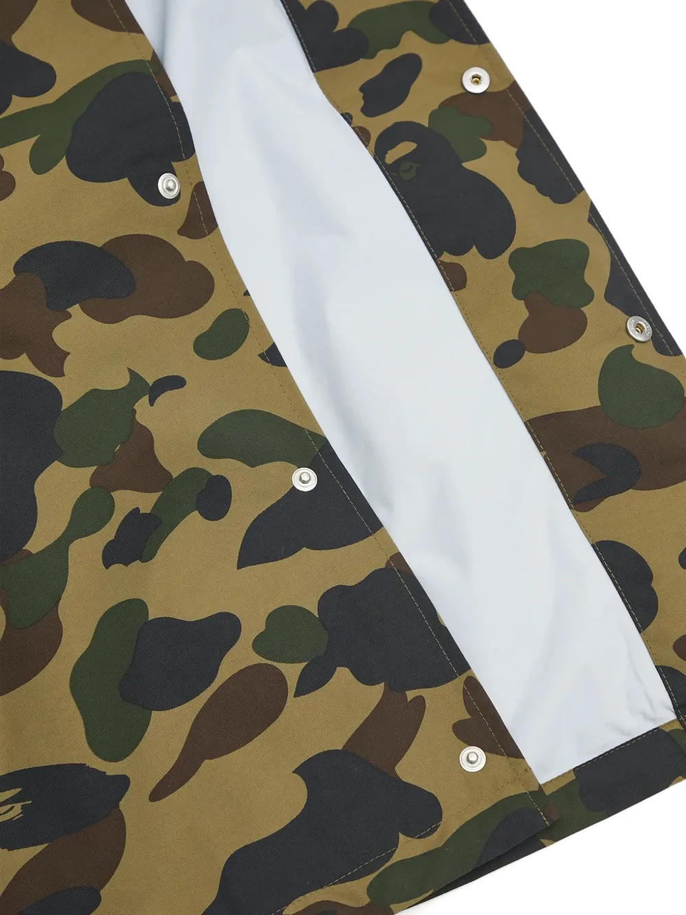 A BATHING APE camo-print coach jacket Groen