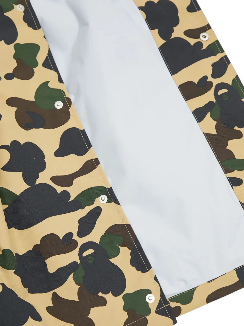 A BATHING APE camouflage-print shirt jacket Geel