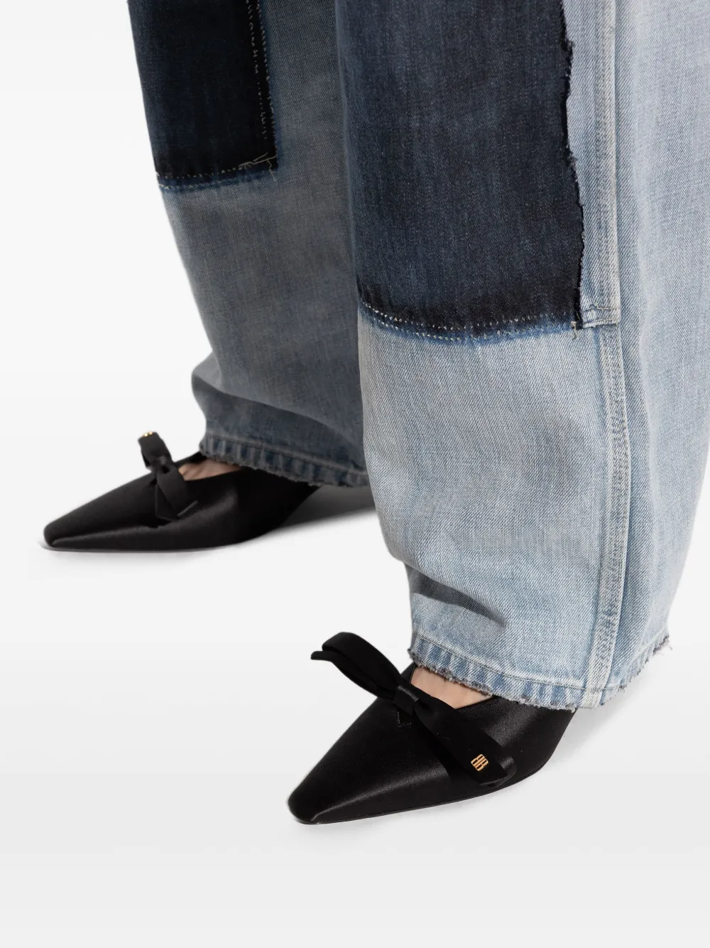Balenciaga bow-detail pointed-toe mules Black