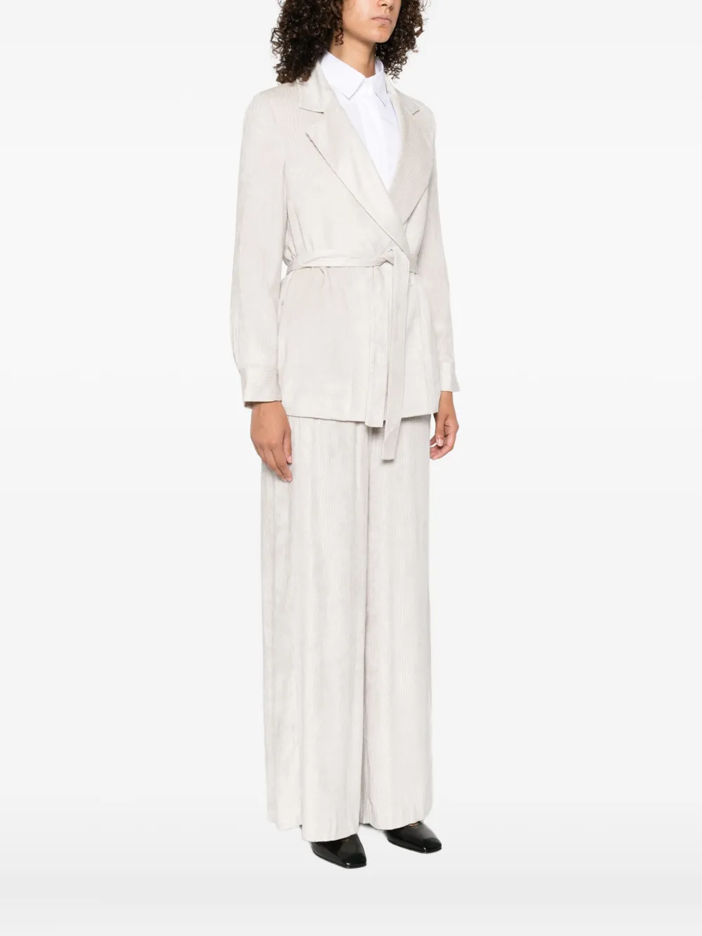 Peserico belted fitted jacket Beige
