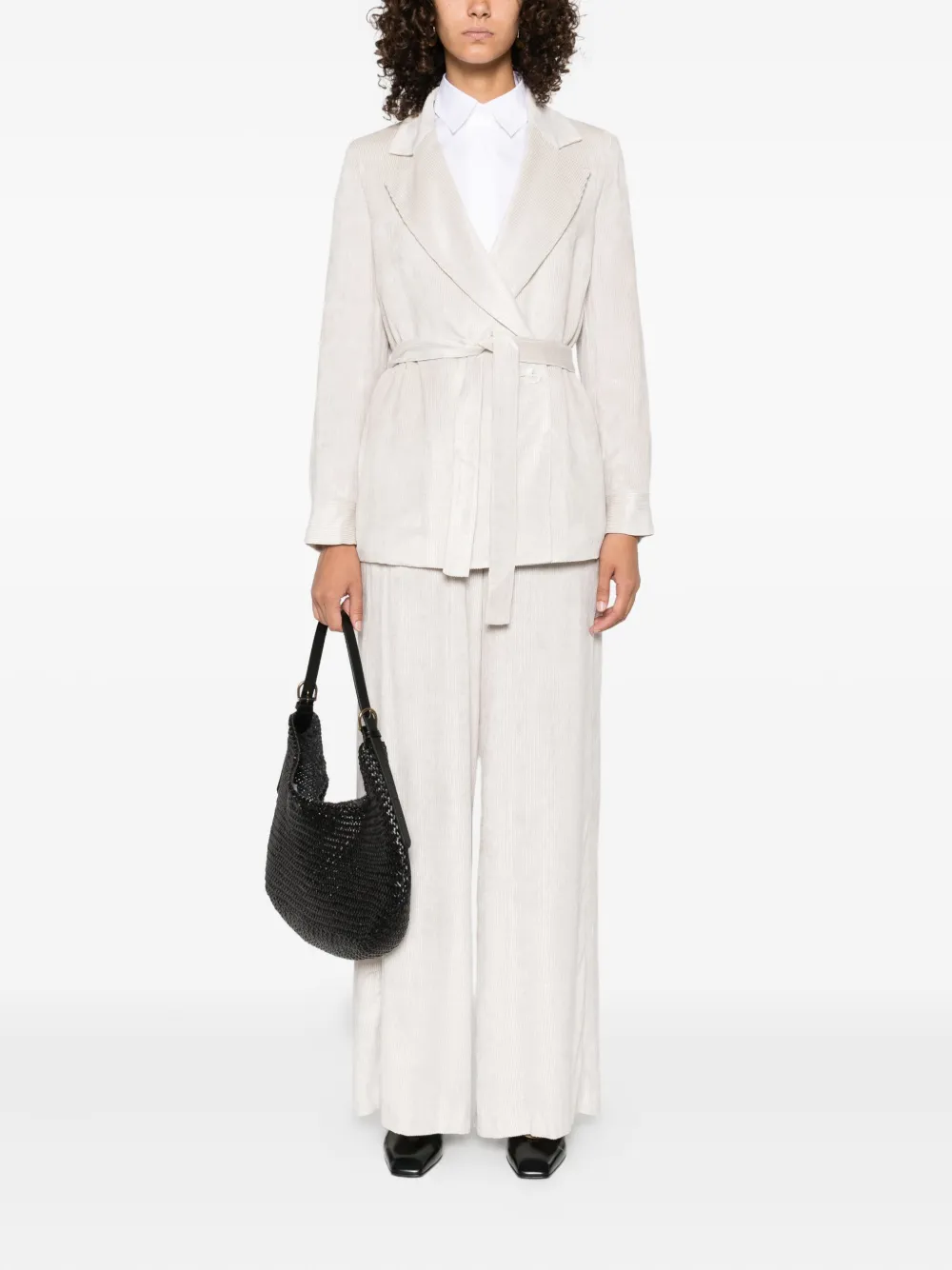 Peserico belted fitted jacket Beige