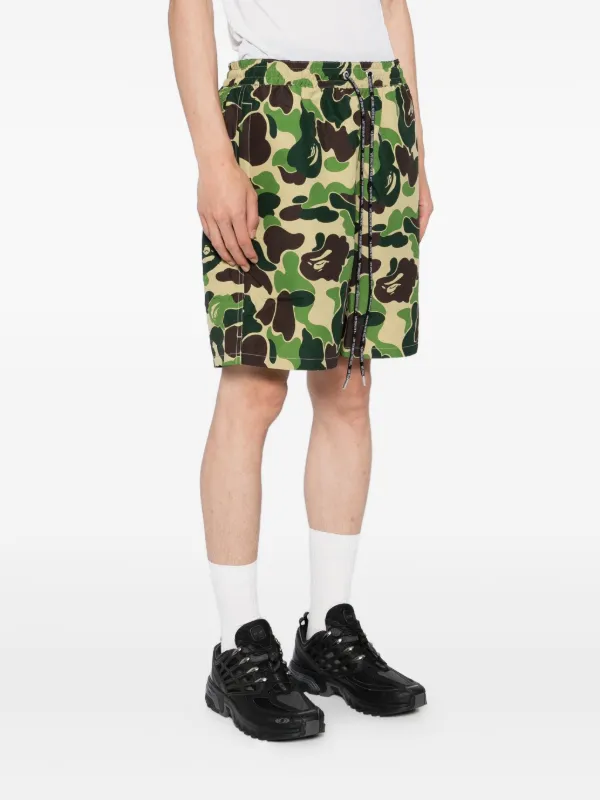 A BATHING APE® グラフィック ショートパンツ | グリーン | FARFETCH JP