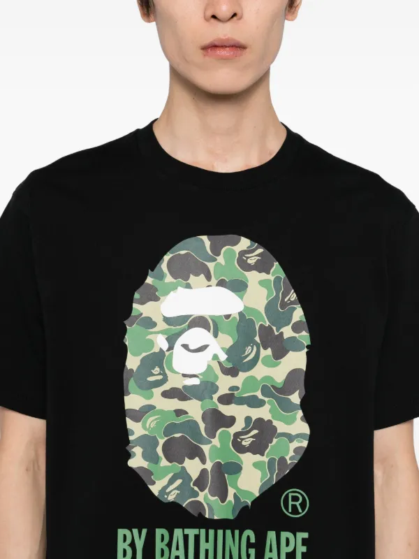 A BATHING APE® グラフィック Tシャツ | ブラック | FARFETCH JP