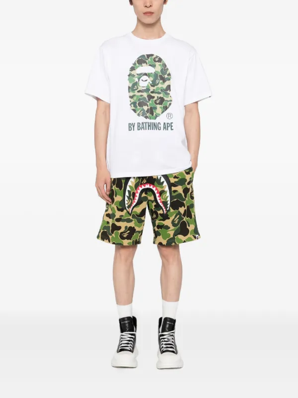 A BATHING APE カモフラ Tシャツ A BATHING APE® カモフラージュ Tシャツ | ブラック | FARFETCH JP
