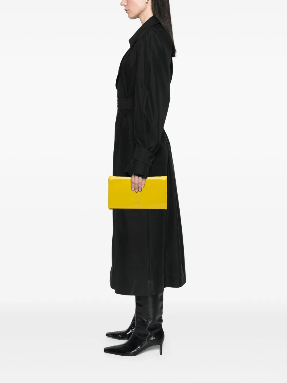 Saint Laurent Pre-Owned 2014 Patent Belle Du Jour clutch bag | Pre-Owned | Image 2