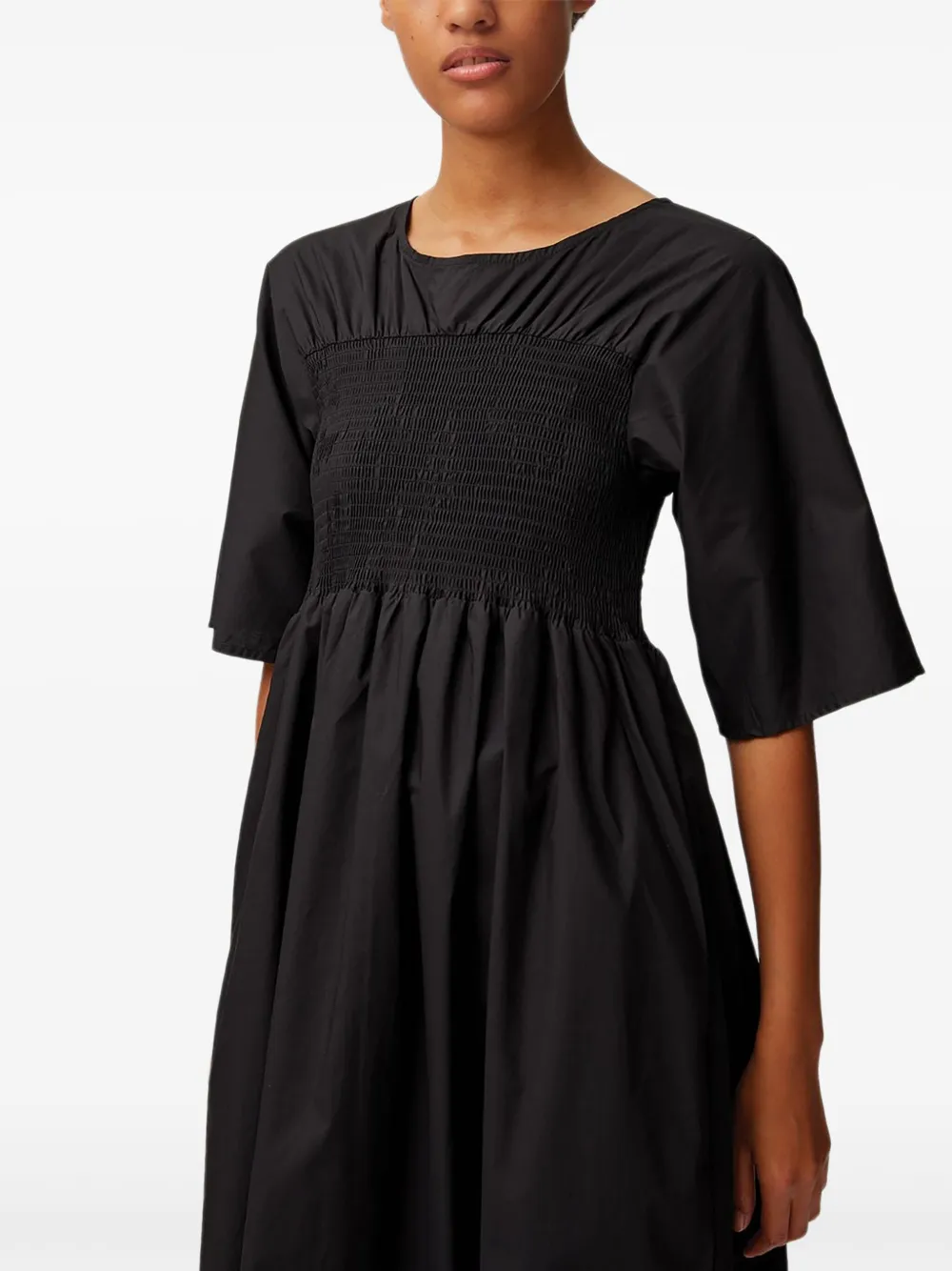 Gestuz Karlota smocked-detail maxi dress Zwart