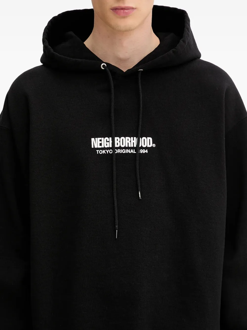 Neighborhood Sweater met logodetail en capuchon Zwart