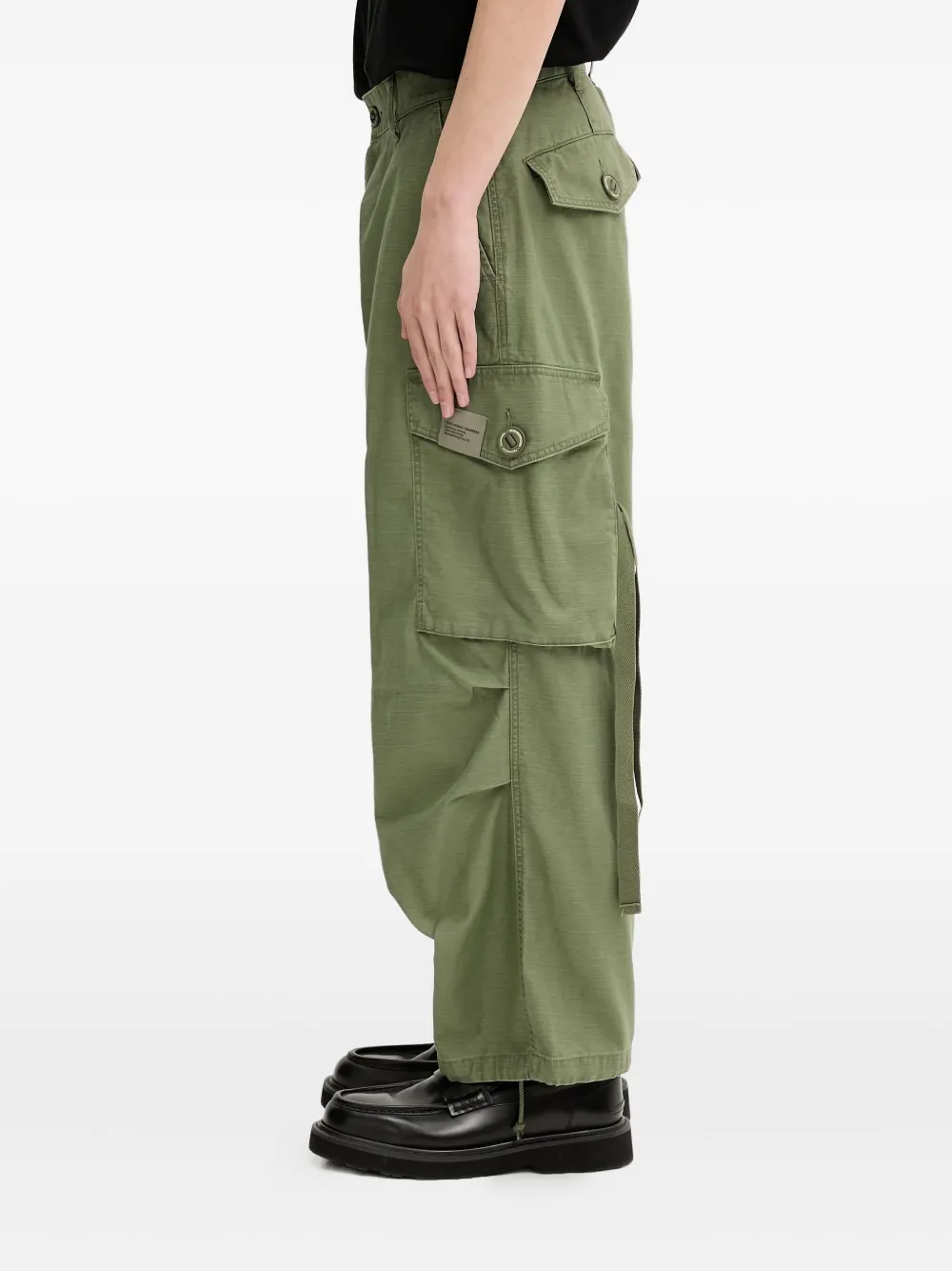 Neighborhood Broek met cargo zak Groen