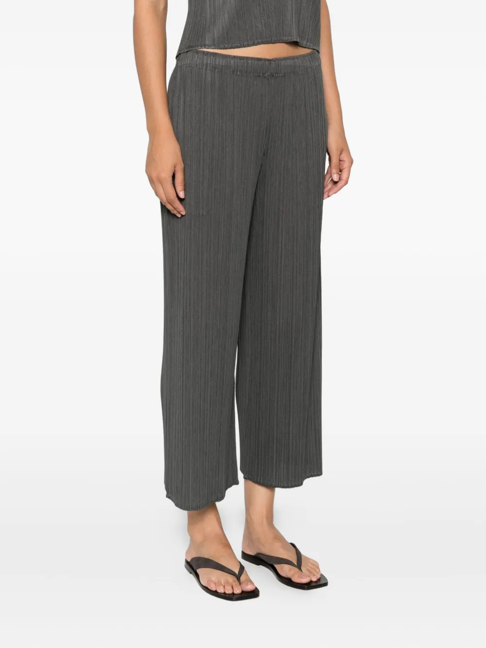 Pleats Please Issey Miyake pleated palazzo pants Groen