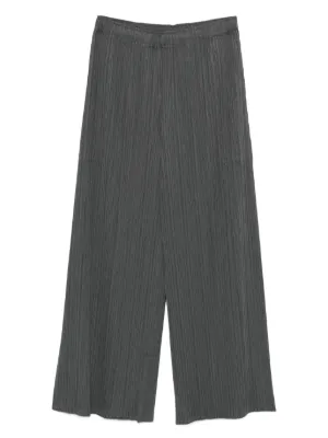 Pleats Please by Issey Miyake（プリーツ・プリーズ・イッセイ