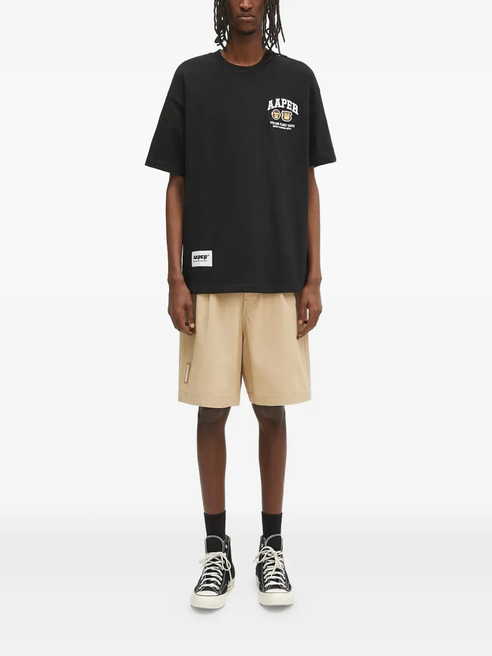 AAPE BY *A BATHING APE® pleated-detail logo-patch shorts | Bermuda Shorts | Image 2
