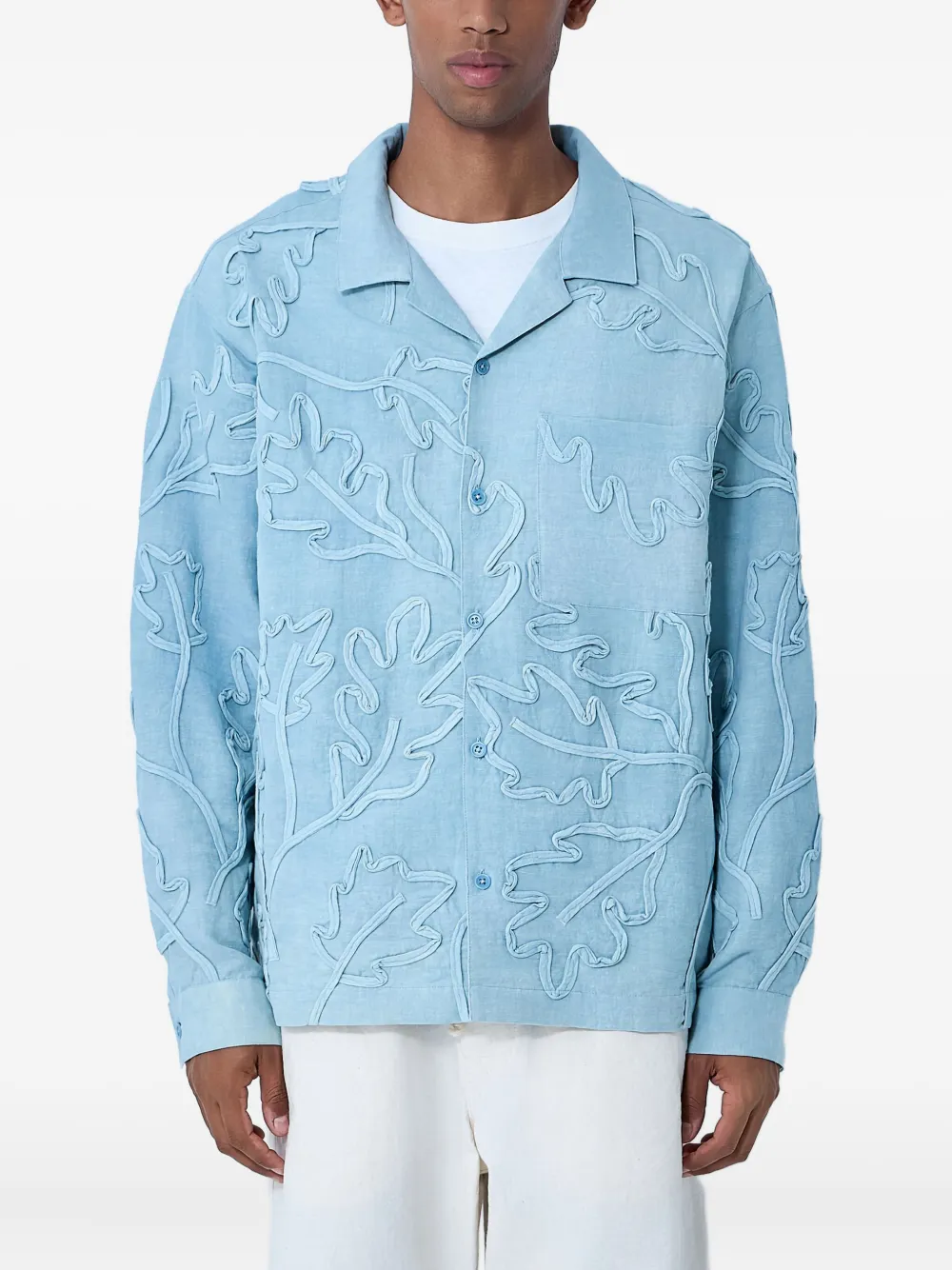 STORY mfg. Greetings leaf-embroidered shirt | Blue | Image 1