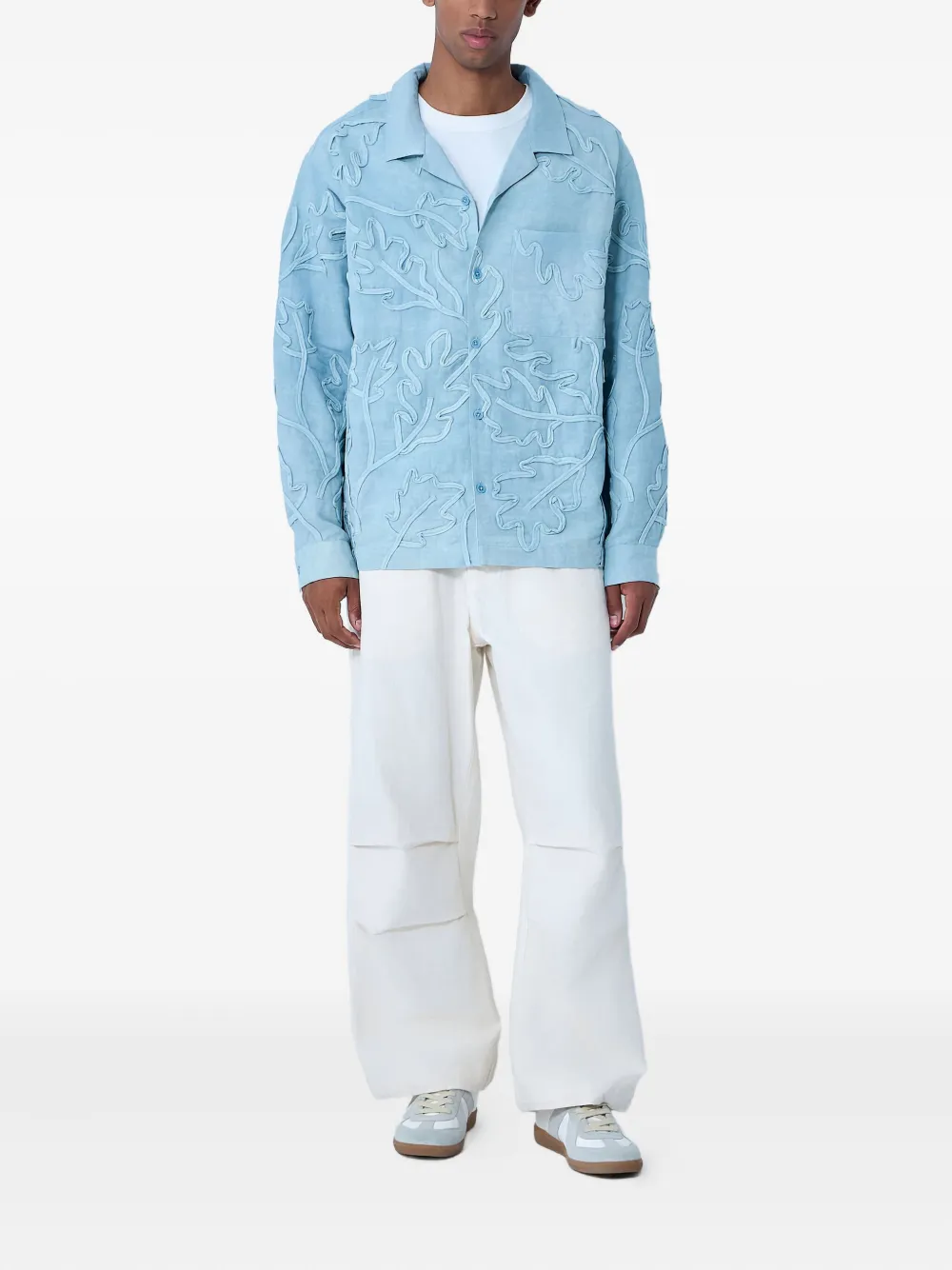 STORY mfg. Greetings leaf-embroidered shirt - Blauw