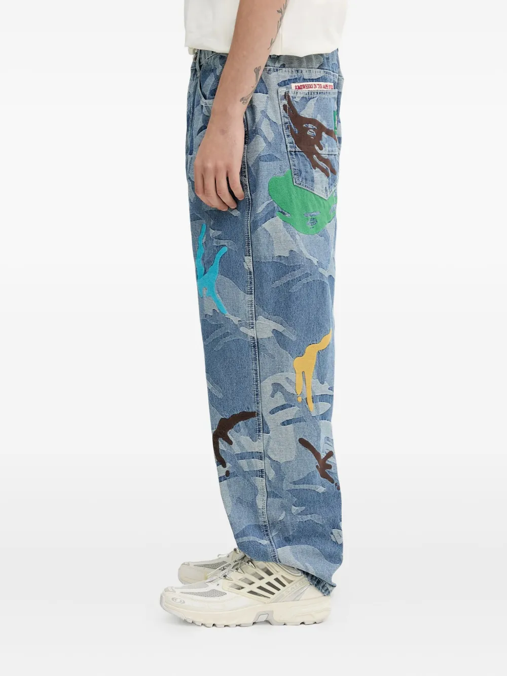 AAPE BY *A BATHING APE camouflage-print hand-detail jeans Blauw