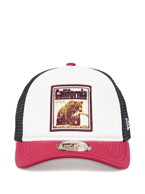 NEW ERA CAP gorra trucker con parche gráfico