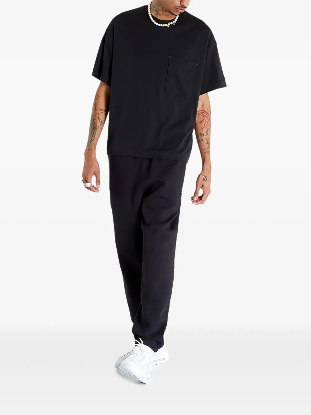 Nike T-shirt met zak en korte mouwen - Zwart