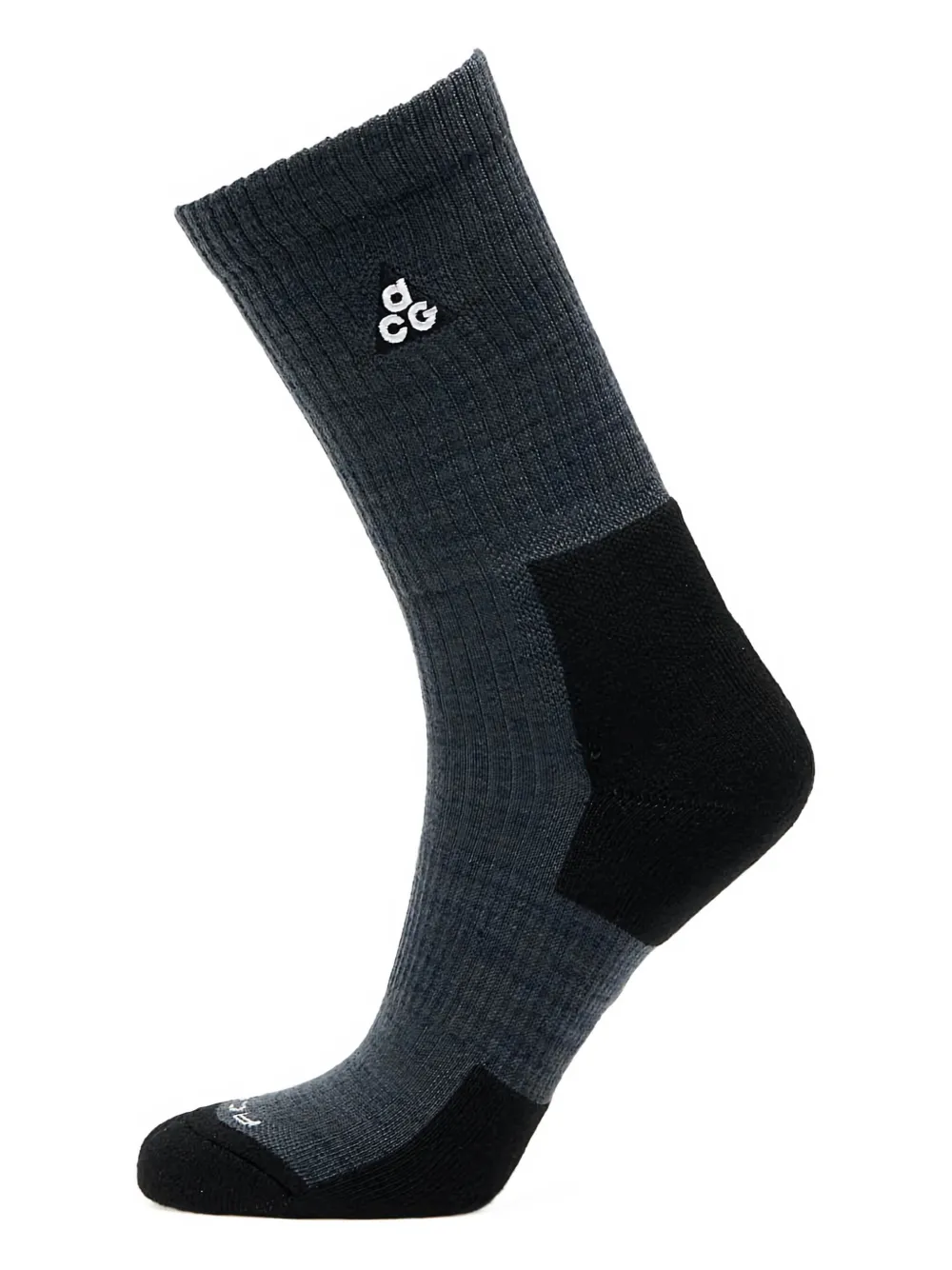 Nike Cushioned Crew Socks In Brown
