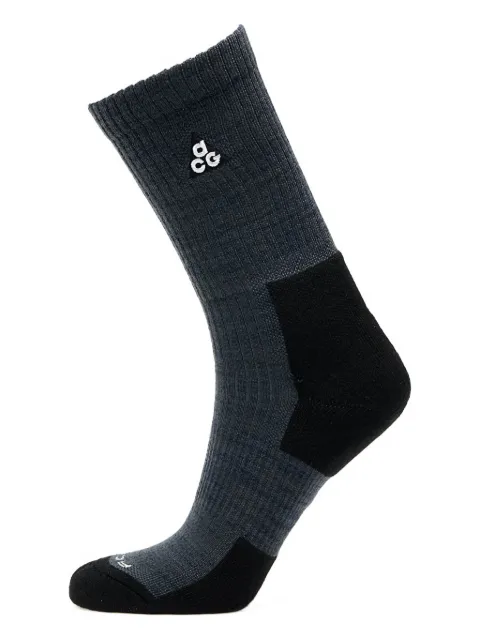 Nike cushioned crew socks