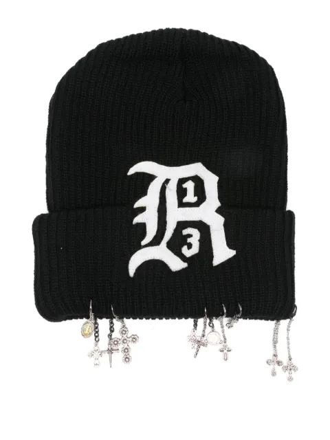 R13 Beanie mit Applikation