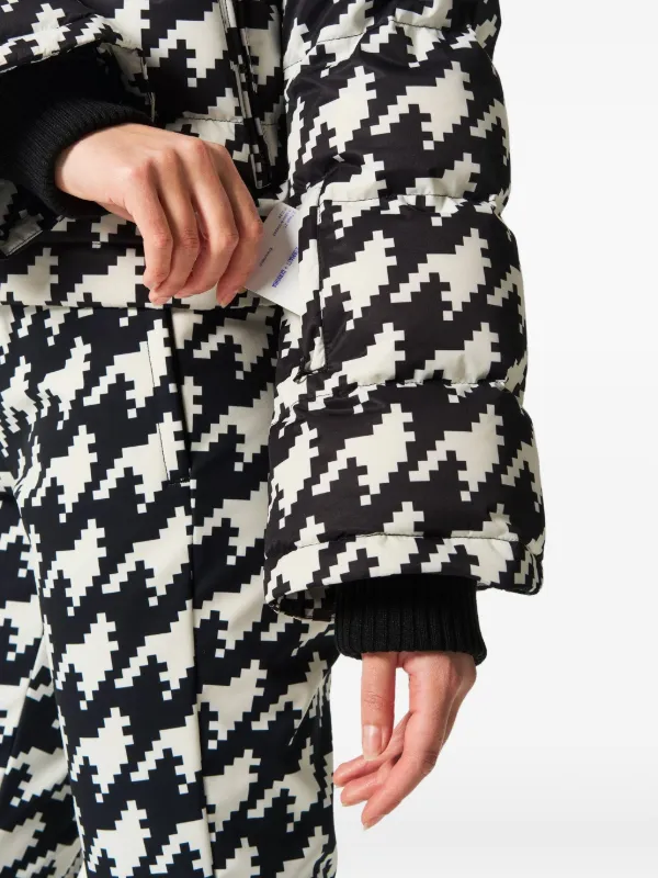 Perfect Moment ハウンドトゥース コート | ホワイト | FARFETCH JP