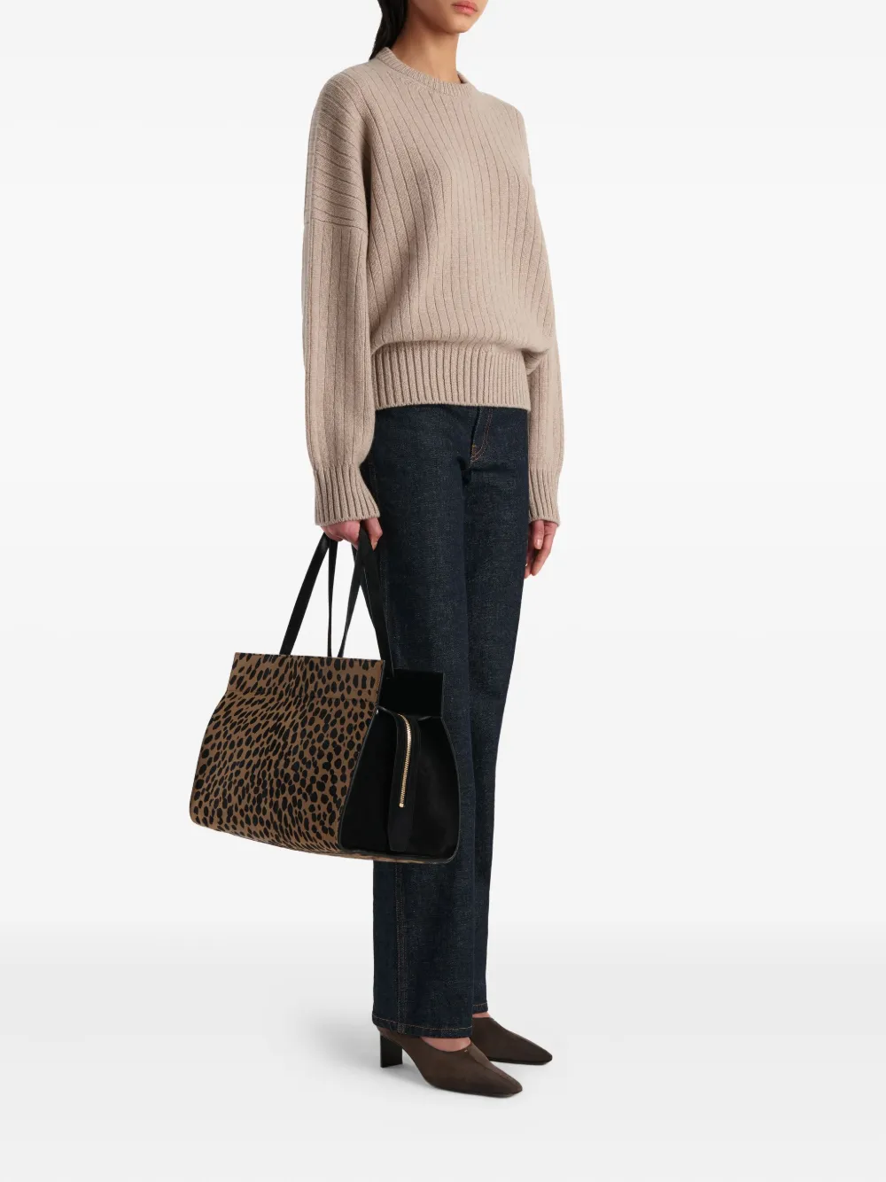 KHAITE Abigail jeans | Straight-Leg Jeans | Image 2