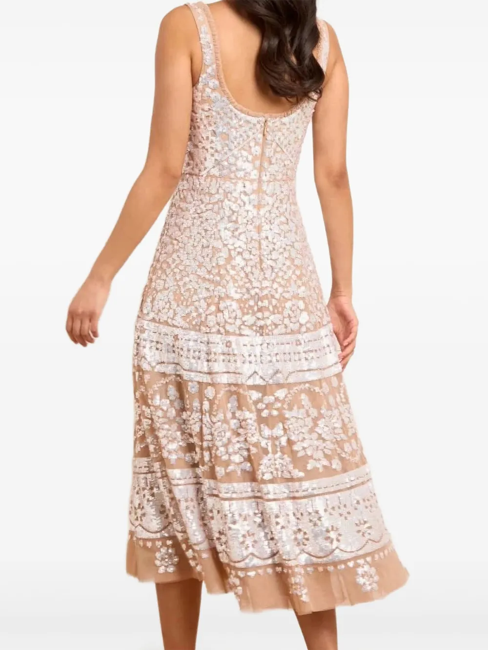 Needle & Thread Midi-jurk verfraaid met pailletten en diepe ronde hals Beige