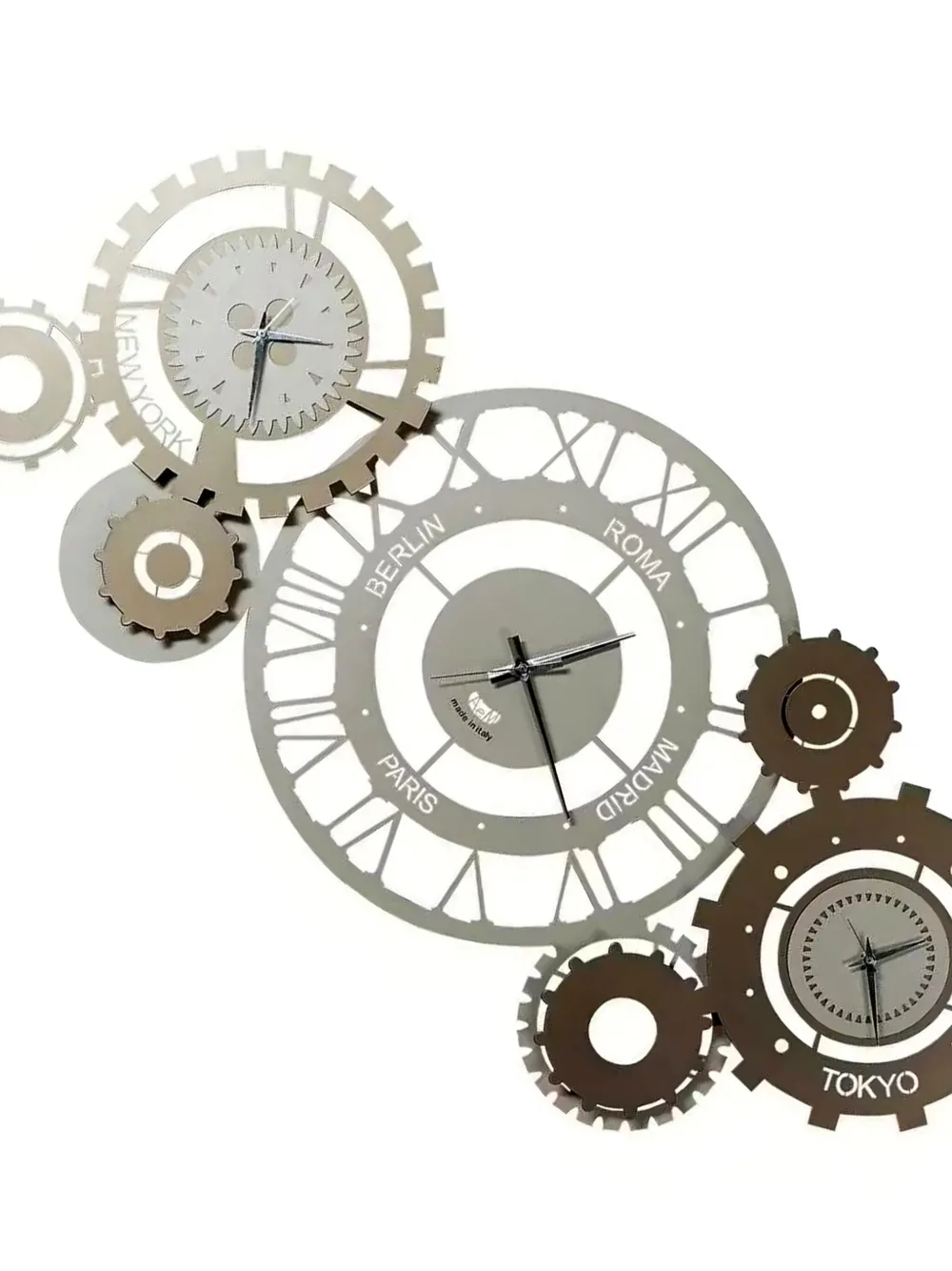 Arti & Mestieri gear-design wall clock | Clocks | Image 2