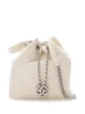 CHANEL Pre-Owned 2018-2019 Small Quilted Caviar Flat Drawstring Chain bucket bag - White