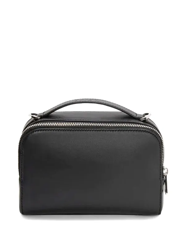 再値下げ　LOEWE 黒 レザー バッグ LOEWE “Black×Soft Leather”Flap Shoulder Bag とても柔らかく