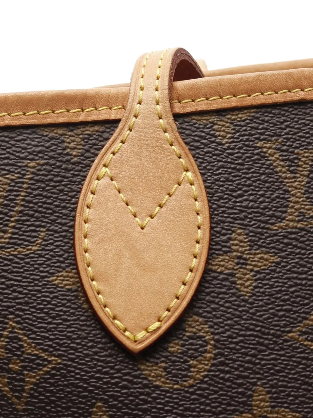 Pre-owned Louis Vuitton 2019 Neverfull Mm Handbag In Brown