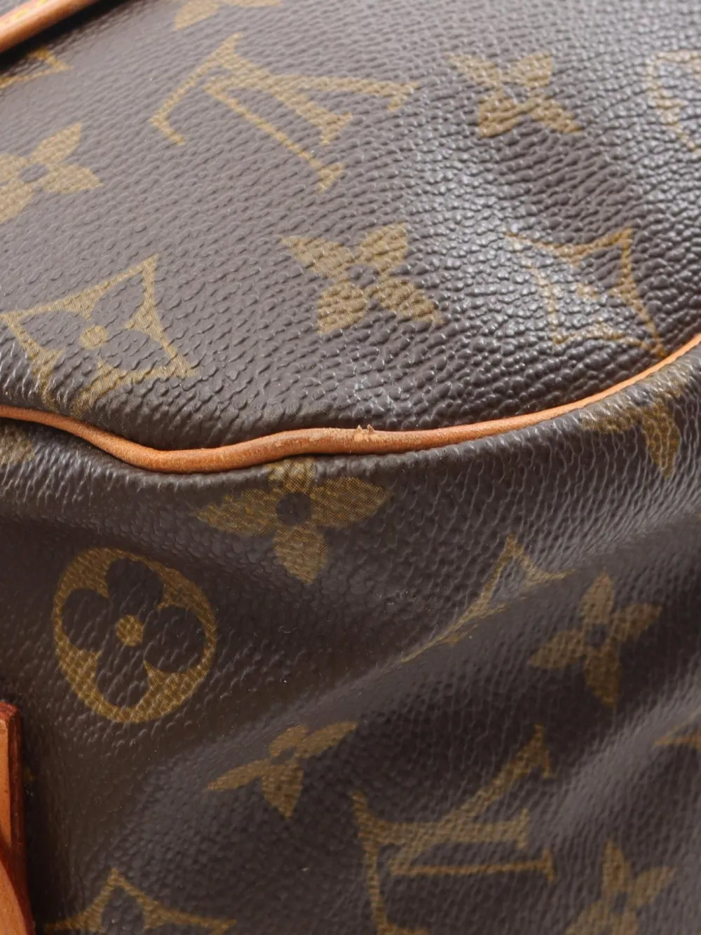 Pre-owned Louis Vuitton 1991 Saumur 35 Crossbody Bag In Brown